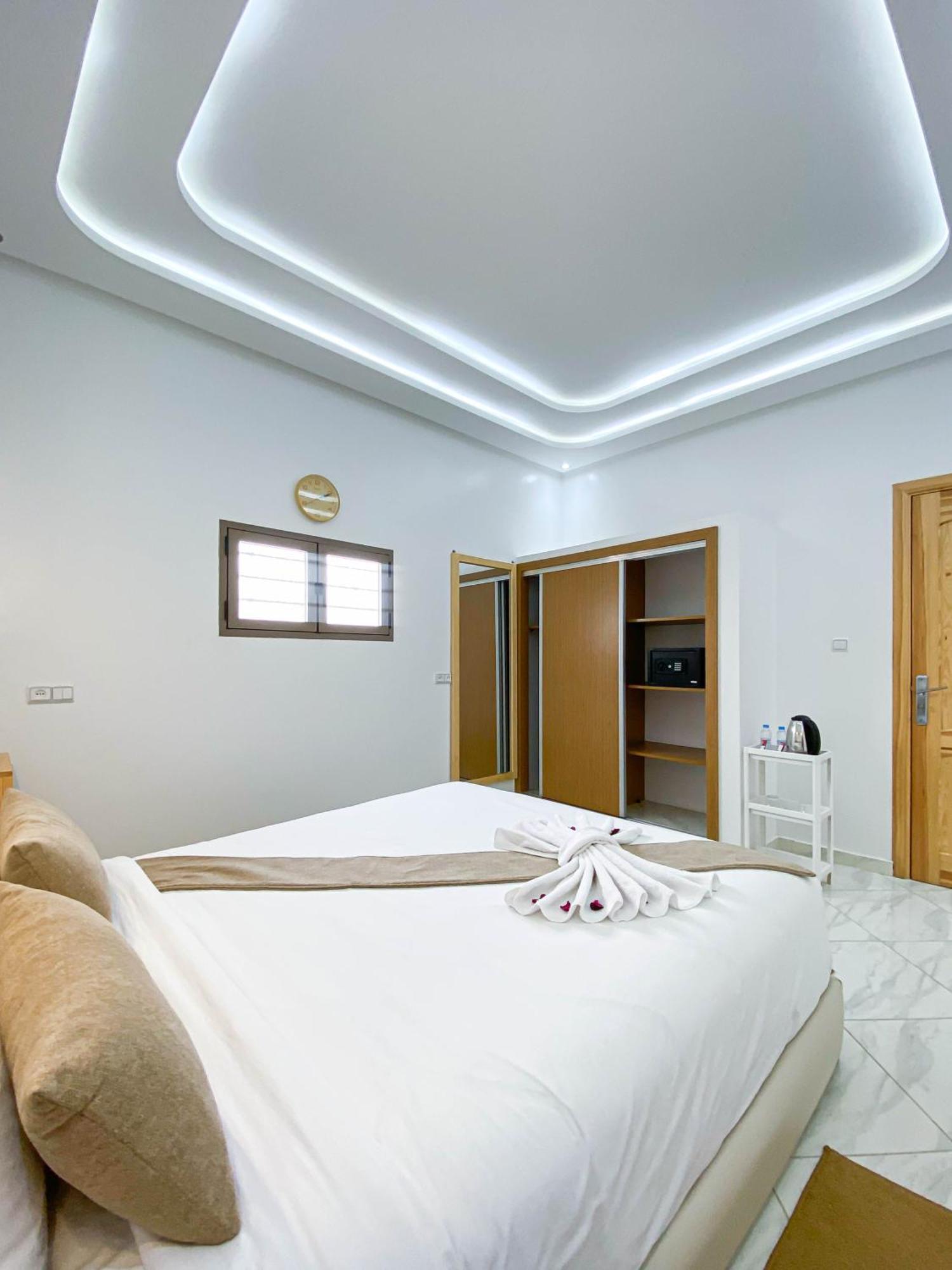 Hotel Apartment America Dakhla Esterno foto